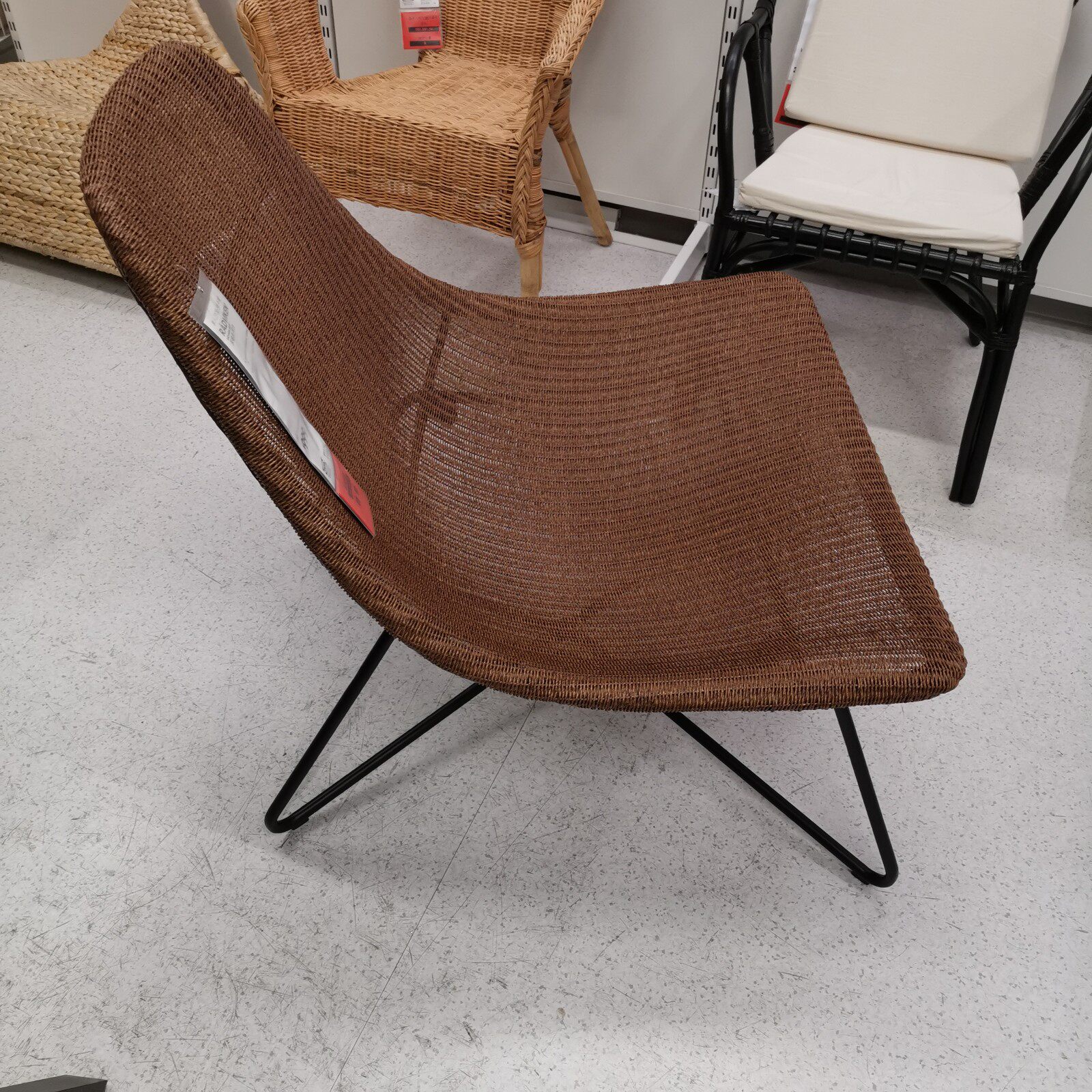 躺椅北欧宜家休闲洛维单人沙发扶手懒人深褐色黑色沙发椅