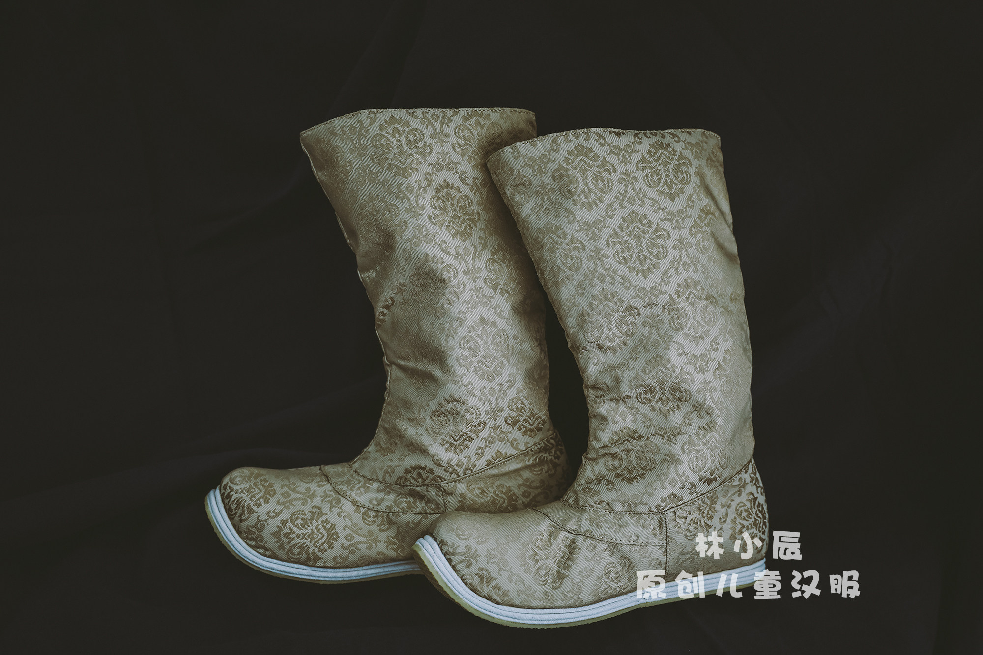 汉服配饰全掌缎面翘头皂靴高帮鞋手工定制冬季传统布鞋