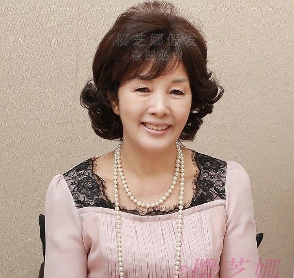 中老年女斜刘海蓬松短卷发妈妈假发好评好店