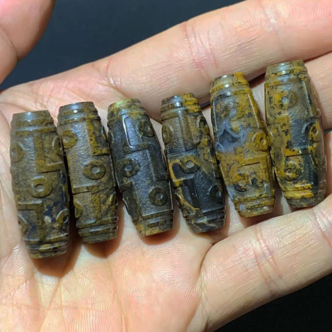 九眼天珠雅悦手链锁骨页岩复古雕刻原石玩多款项坠