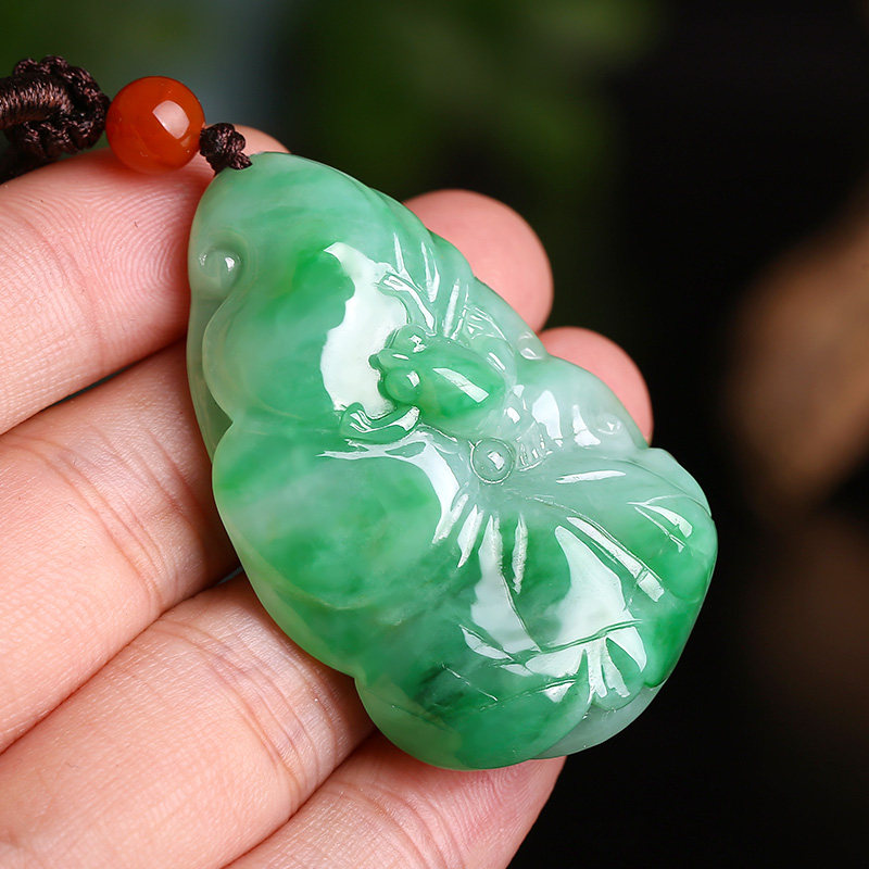 祥祯清廉如意天然翡翠吊坠满绿荷叶青蛙挂件玉雕颈饰