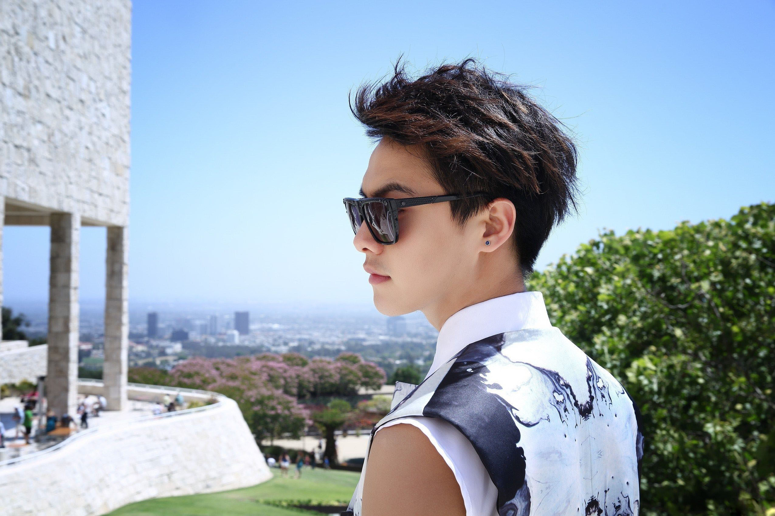 美图现代装饰画明星马天宇天宇照片写真贴画摄影现代装饰画