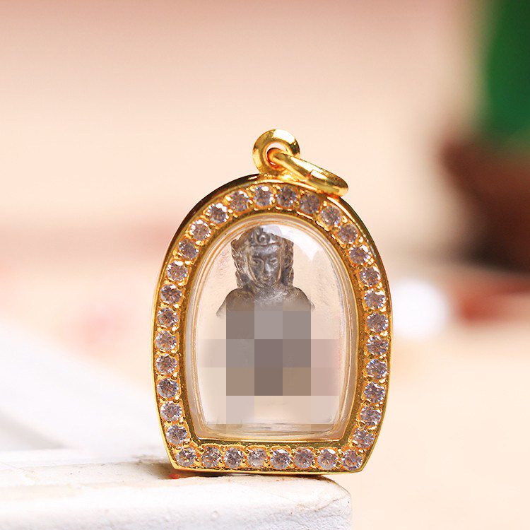 15年老店泰国佛牌阿赞喷小萝衣镀金钻壳项链泰国特色