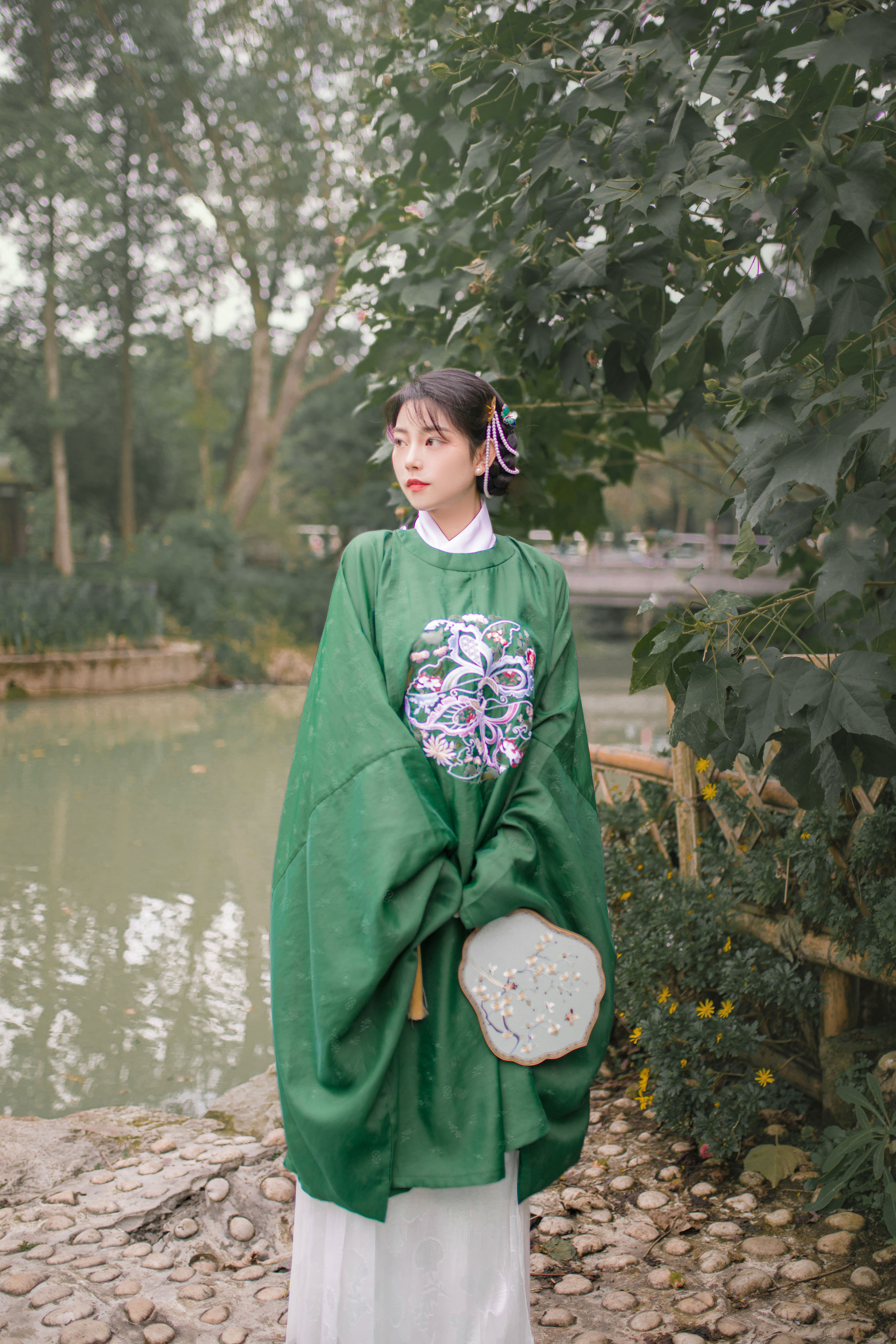 圆领梦萦春风笺汉现货原创创明大襟长衫日常汉服