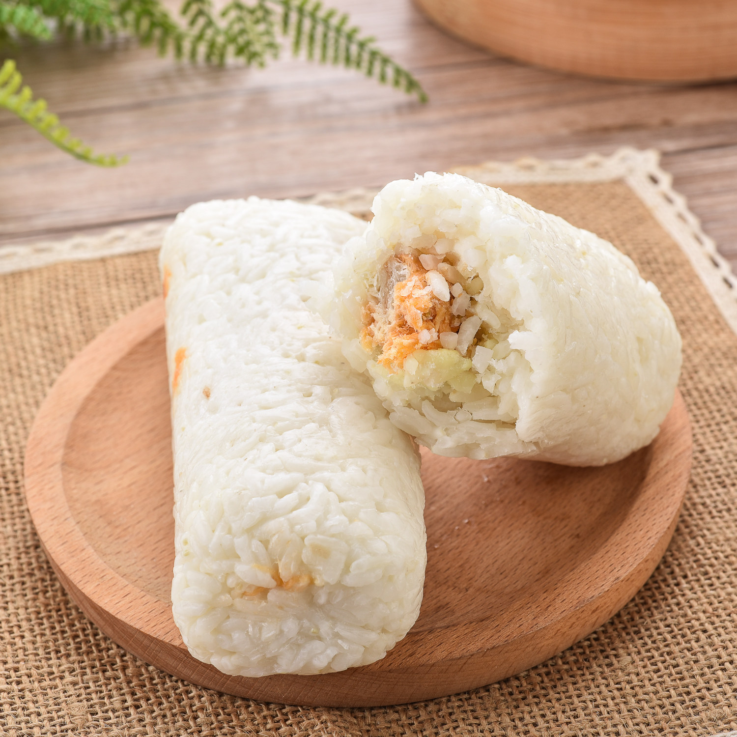 糯米粢饭团香肠粢饭团肉松粢饭团甜味粢饭团3种口味早餐点心