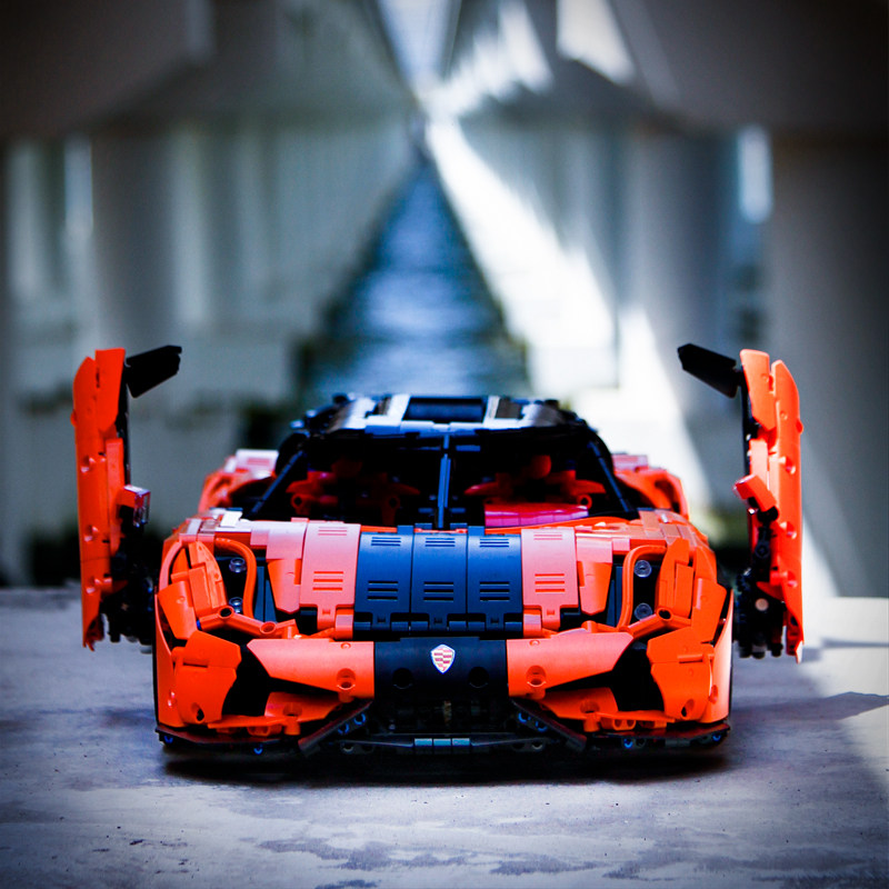 卫乐拉法跑车7051超级跑车模型拼装积木玩具兼容乐高科技遥控超跑