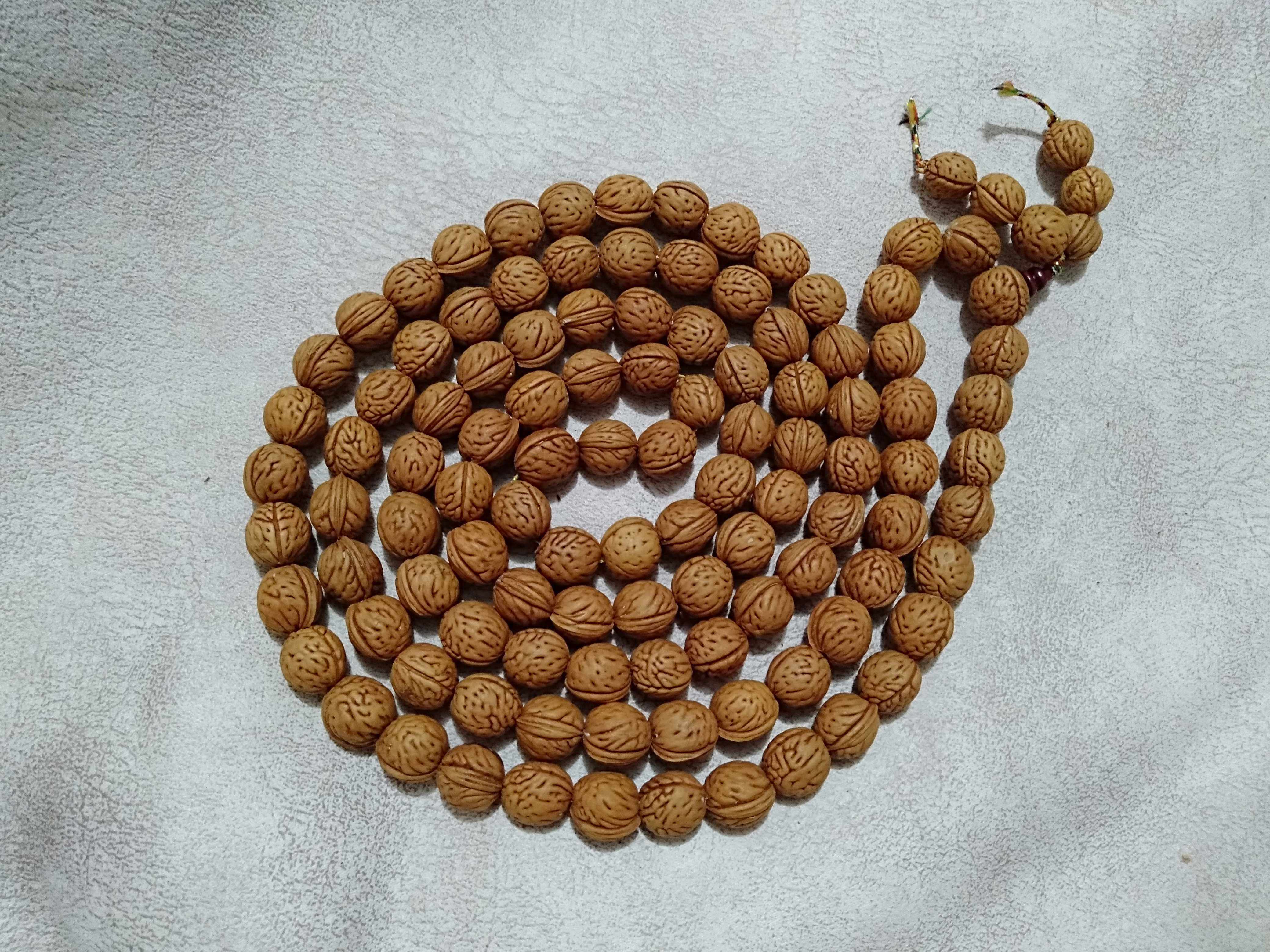 文玩手持佛珠山桃核108颗珠念佛珠同树圆长串可盘手串