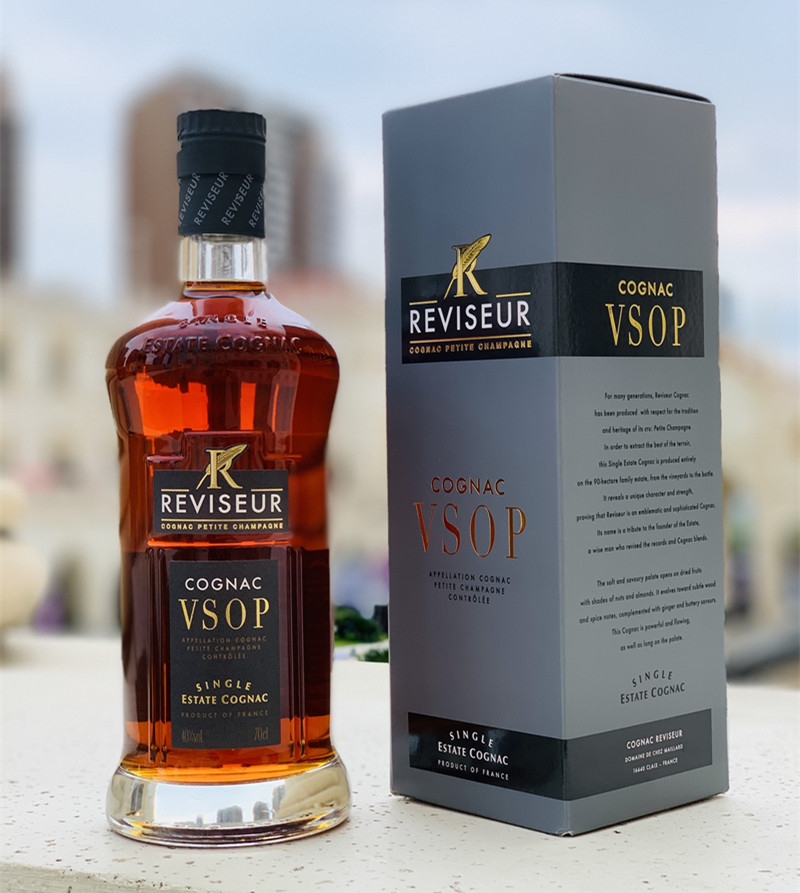 法国原瓶进口洋酒鹿爵vsop干邑白兰地700ml小香白兰地