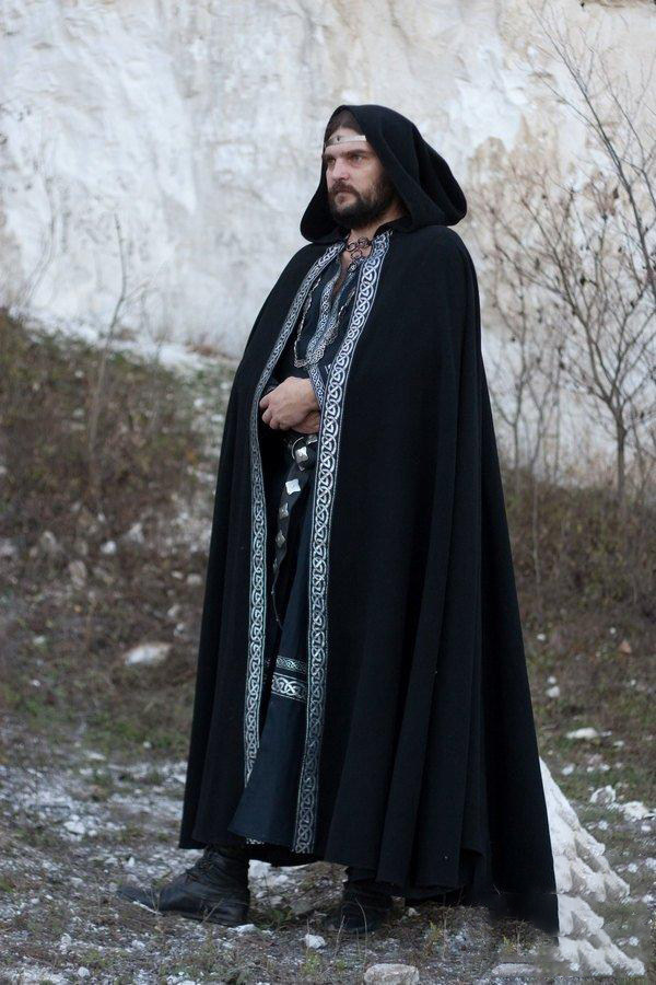 cloak乌克兰代购手作中世纪复古羊毛黑色连帽斗cosplay服饰