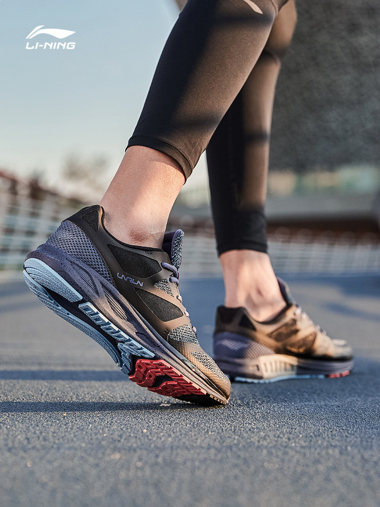 李宁跑步男士春秋新款光速轻质鞋子专业跑鞋跑步鞋