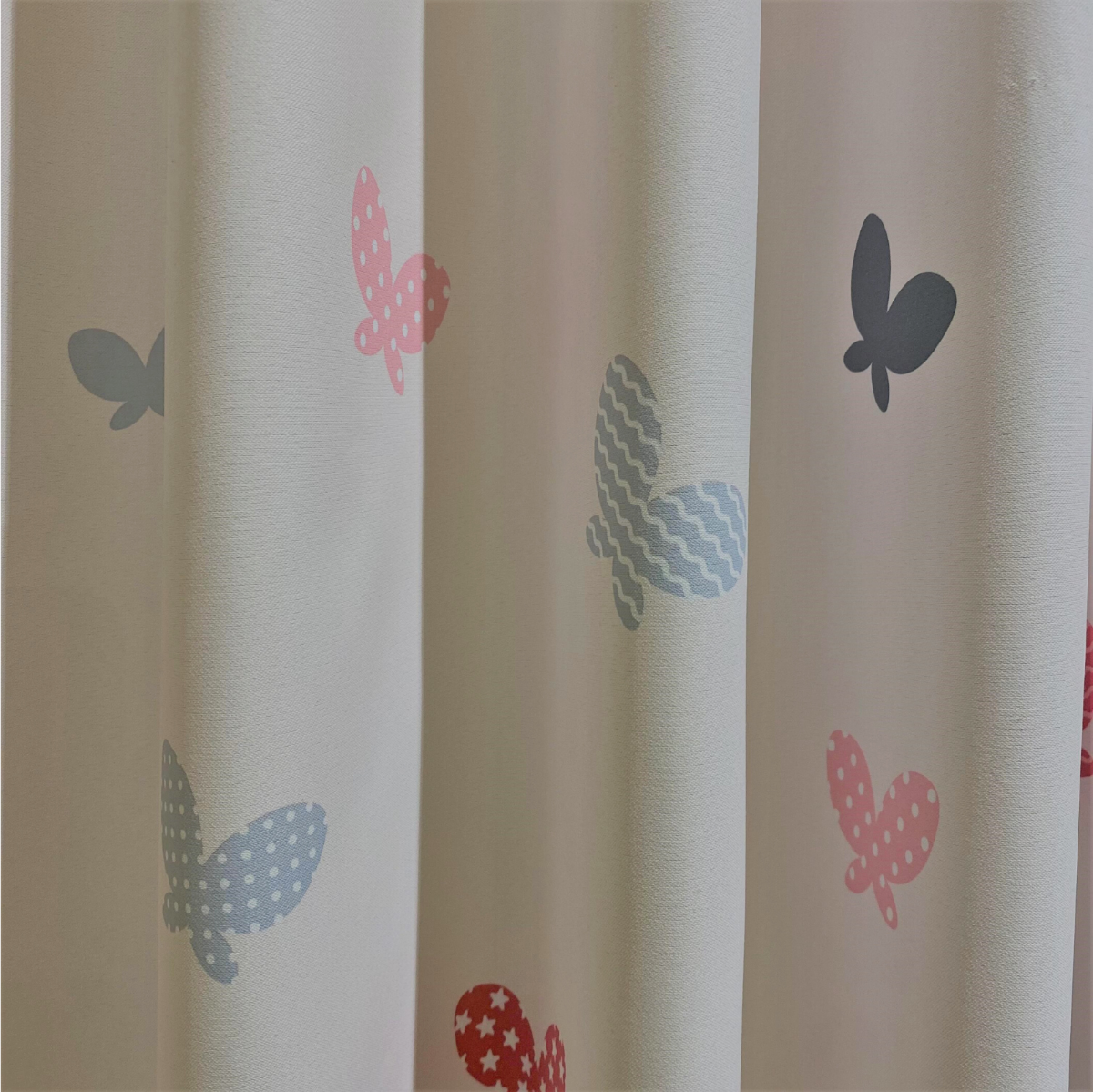 nitori飘窗遮光粉色卡通日式落地宜得儿童风儿成品窗帘