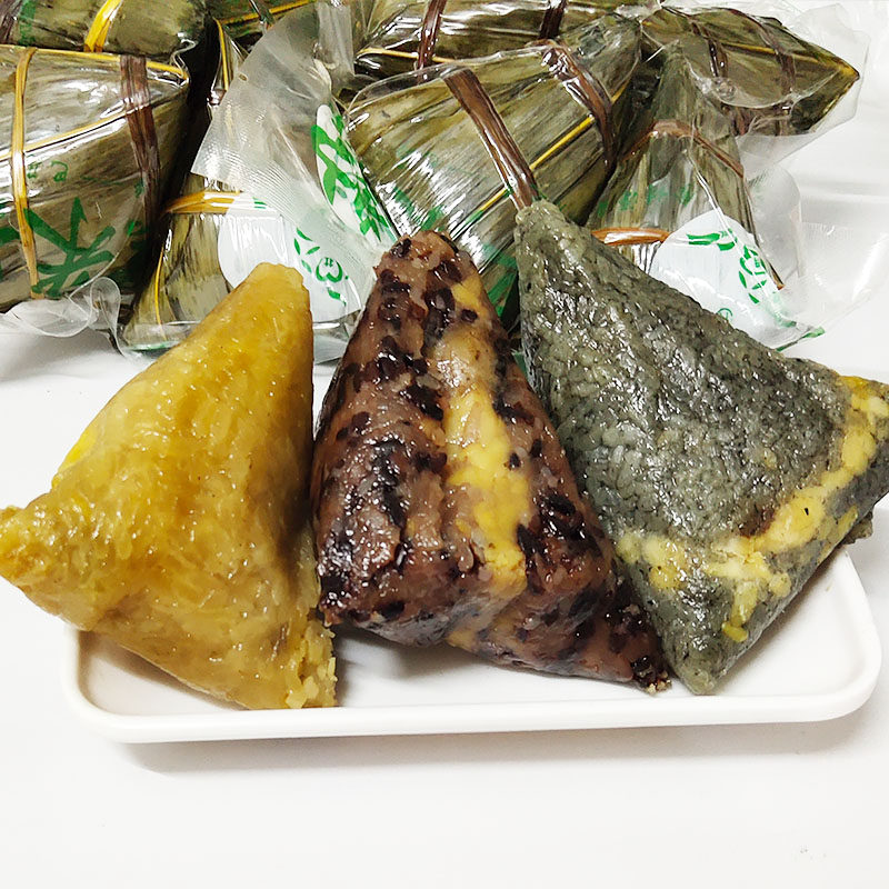 宜州粽子板栗绿豆五花肉香刘三姐故乡鲜肉草灰粽子