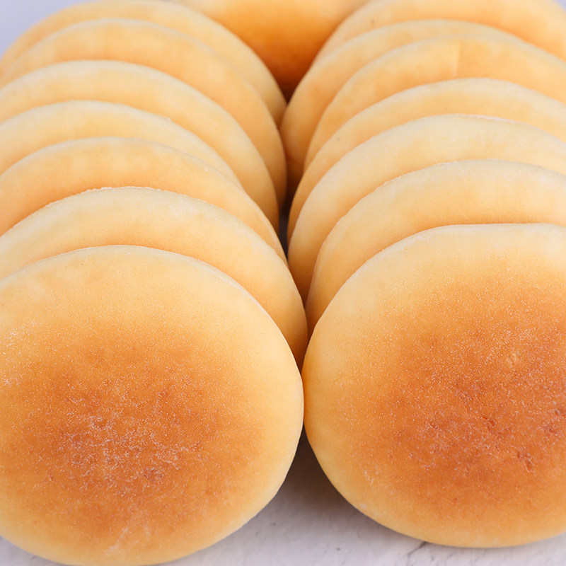 面包老式饼干糕点类大饼子休闲零食早餐代餐传统糕点