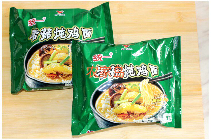 面包统一方便面香菇炖鸡袋装包装泡面速食冲泡方便面