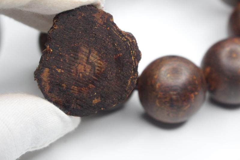 典藏花香暖皂角凉甜降真海南佛珠药膜黄药膜夹层佛珠