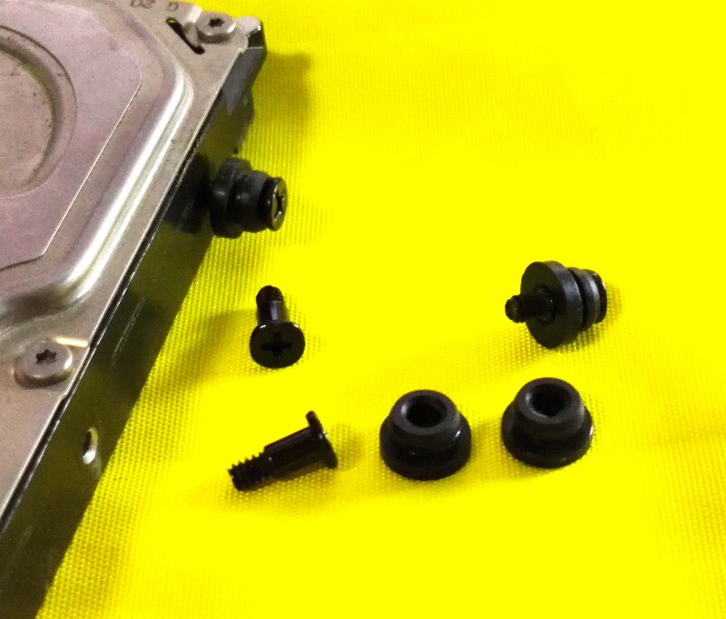 台式电脑3.5寸硬盘减震螺丝固定机械硬盘防止机械震动加减震片圈