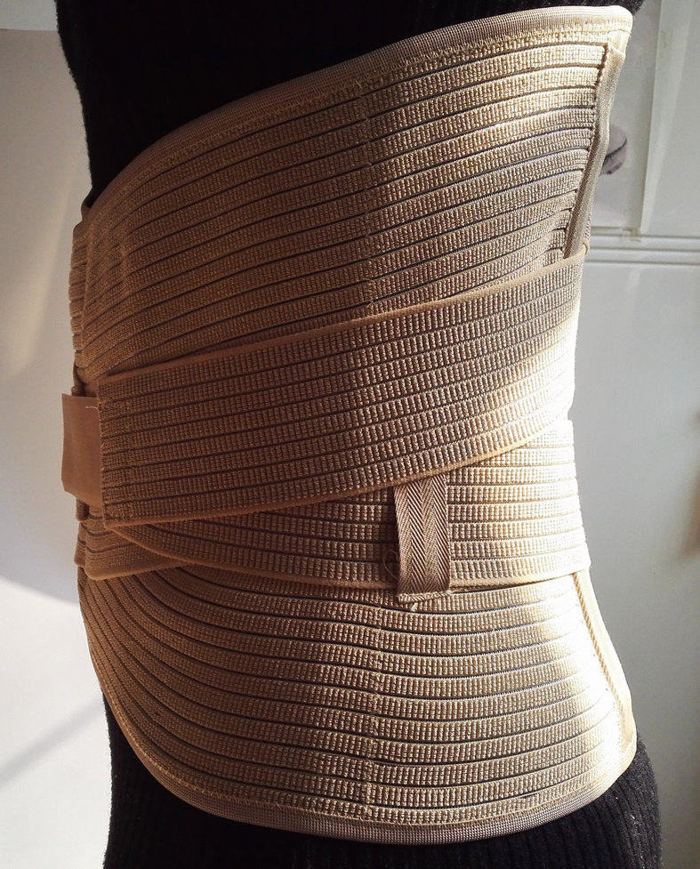 秋冬季护腰带透气保暖带兜钢板托腰疼椎肌劳损间盘突出成人护肚子