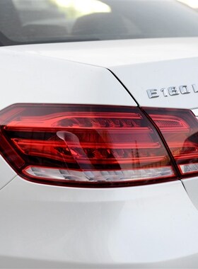 新款奔驰e180后尾灯e200l刹车灯