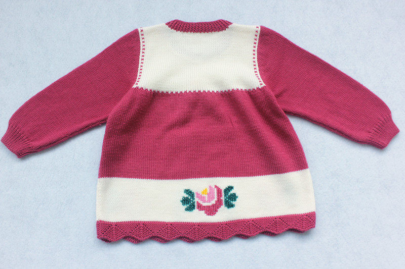 手工编织23周岁宝宝绣花毛衣手打儿童套头毛衣