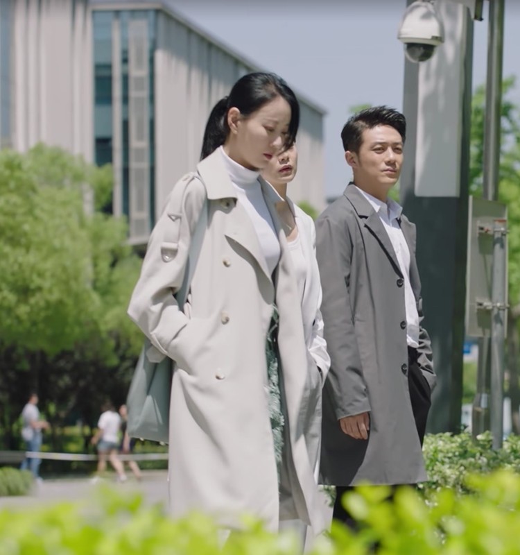 亲爱的热爱爱的kk领队苏澄同ins初秋秋季双排风衣