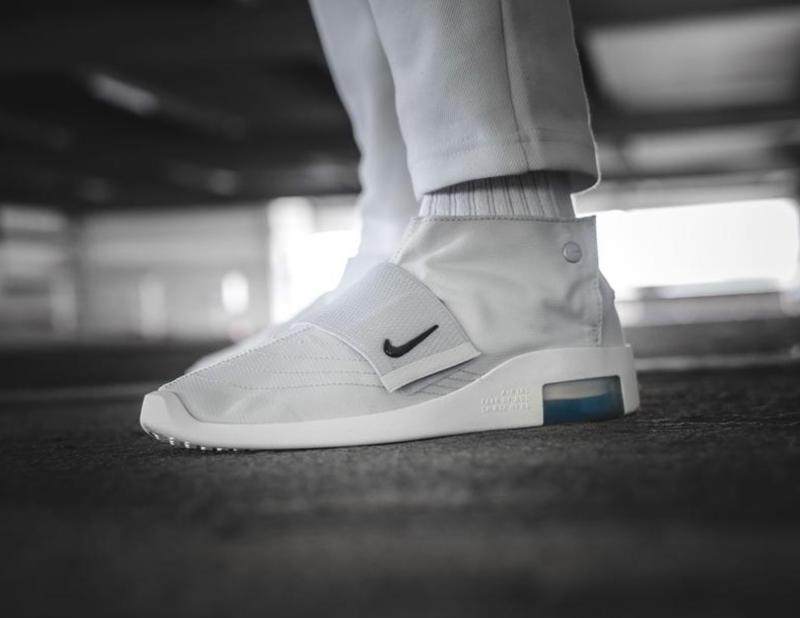 nikefearofgodmoccasinfog绑带中帮休闲鞋at8086001002200运动休闲鞋