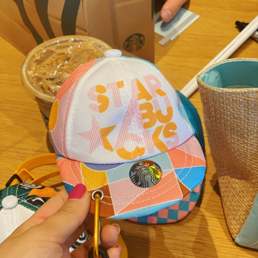 星巴克酷日一夏会员星礼包潮酷绿红橙迷你鸭舌帽子斜挎零钱钥匙包