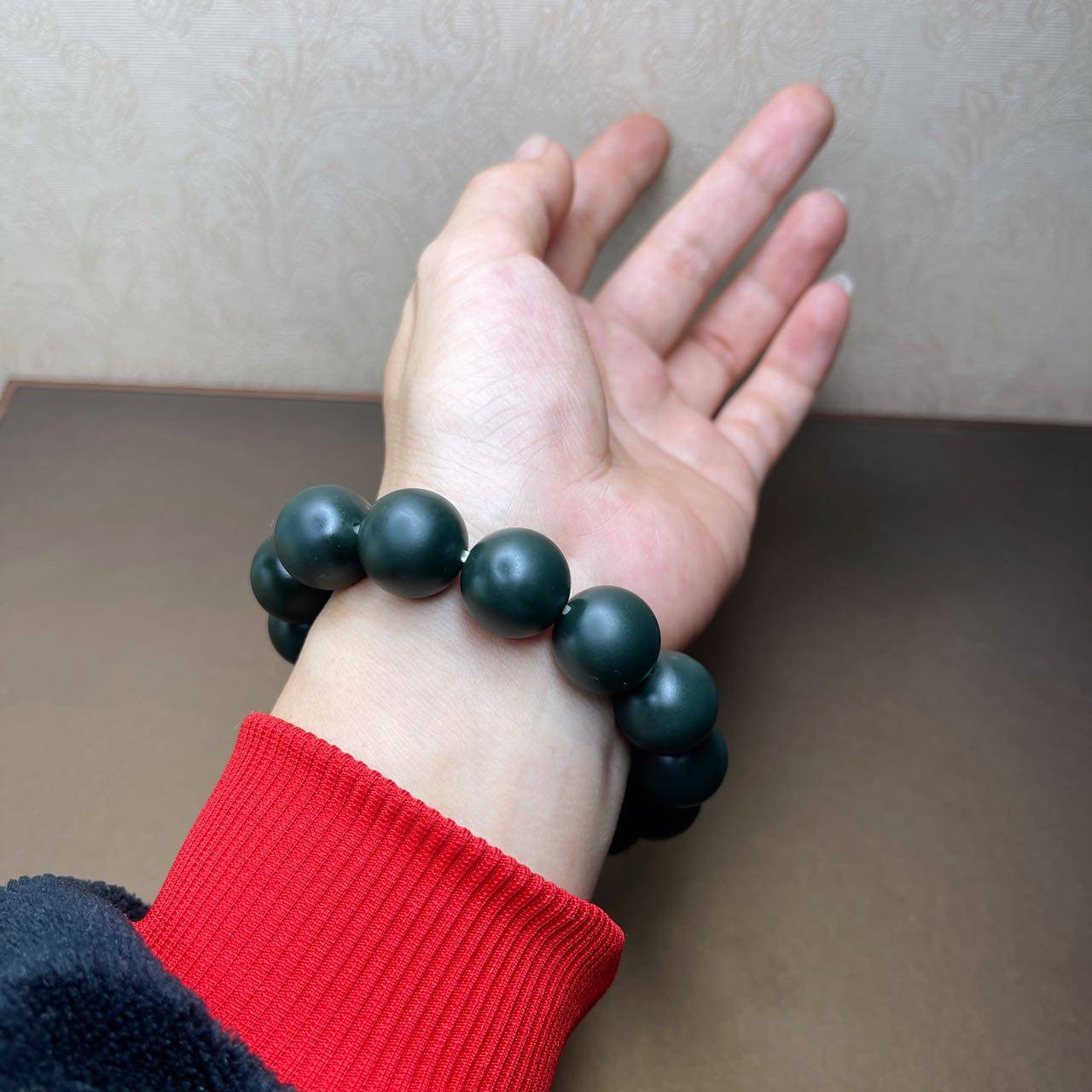 新疆和田玉塔青玉细料大圆珠子男柔光油天然手饰