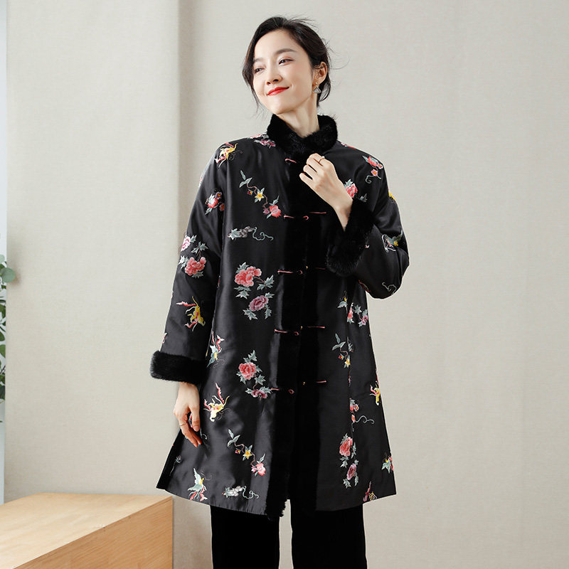 0151冬季高端绣花水貂领新中式对襟重磅真丝棉衣