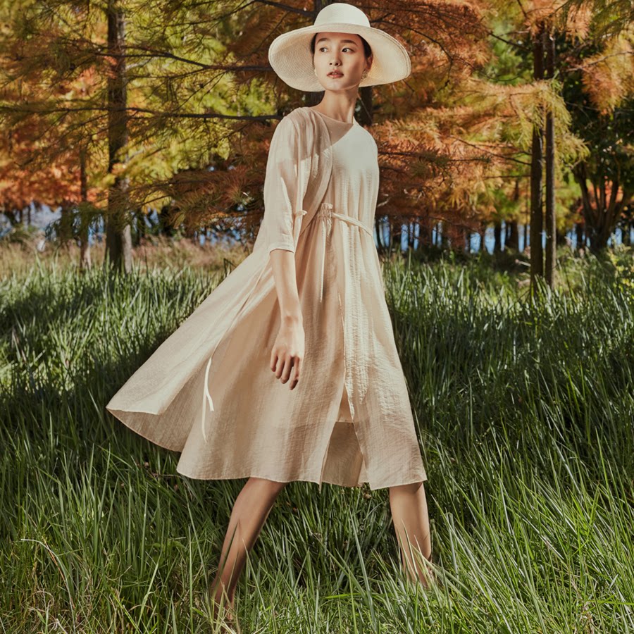 浅秋短袖连衣裙专柜同款女装夏季新款铜氨宽松连衣裙