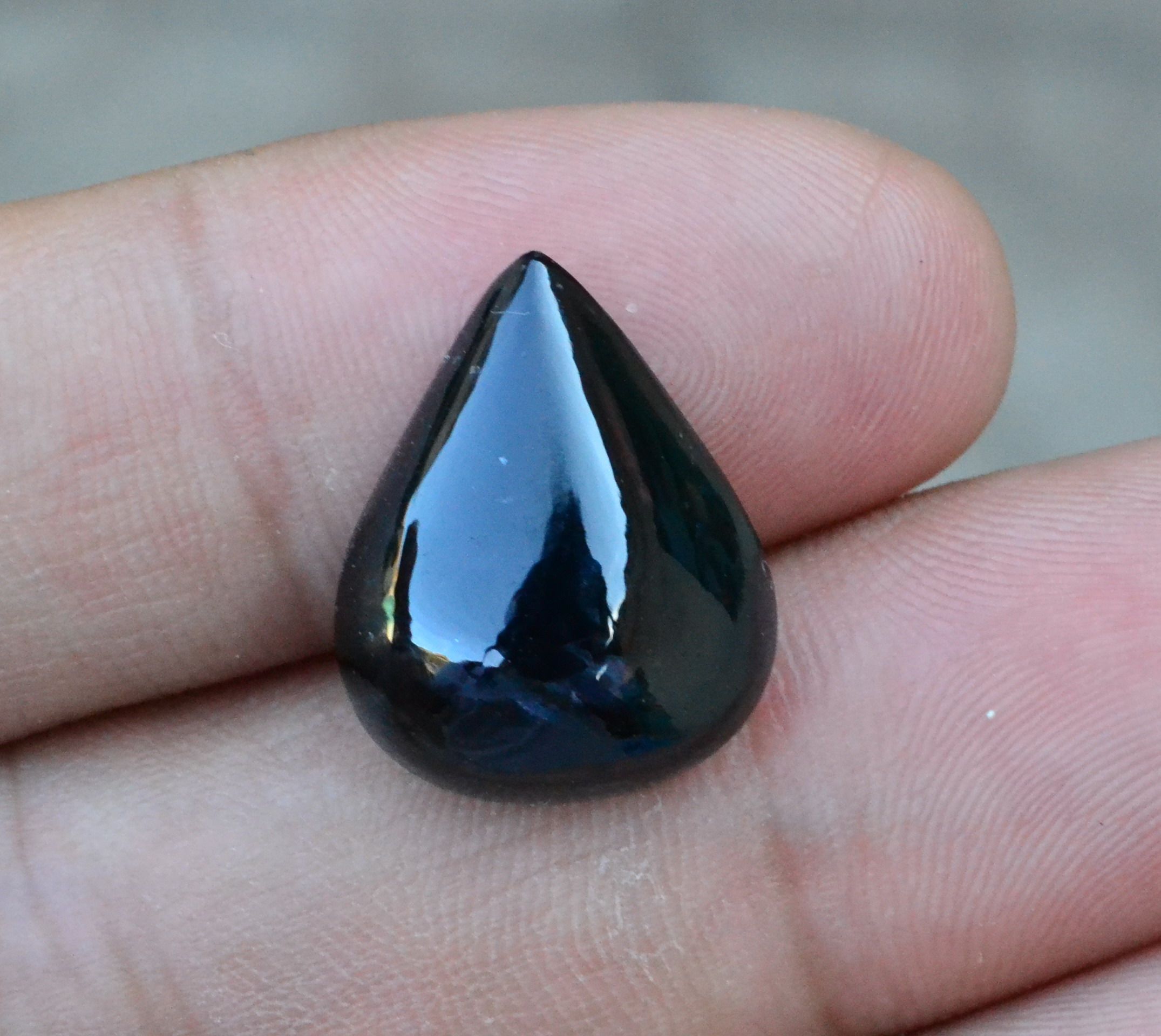 天然蓝宝石裸石水滴形蛋158克拉墨水蓝色水头好包其他