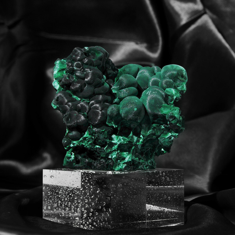 天然孔雀石原石绿色矿物晶体矿石颜料水晶宝石原矿地质收藏摆件