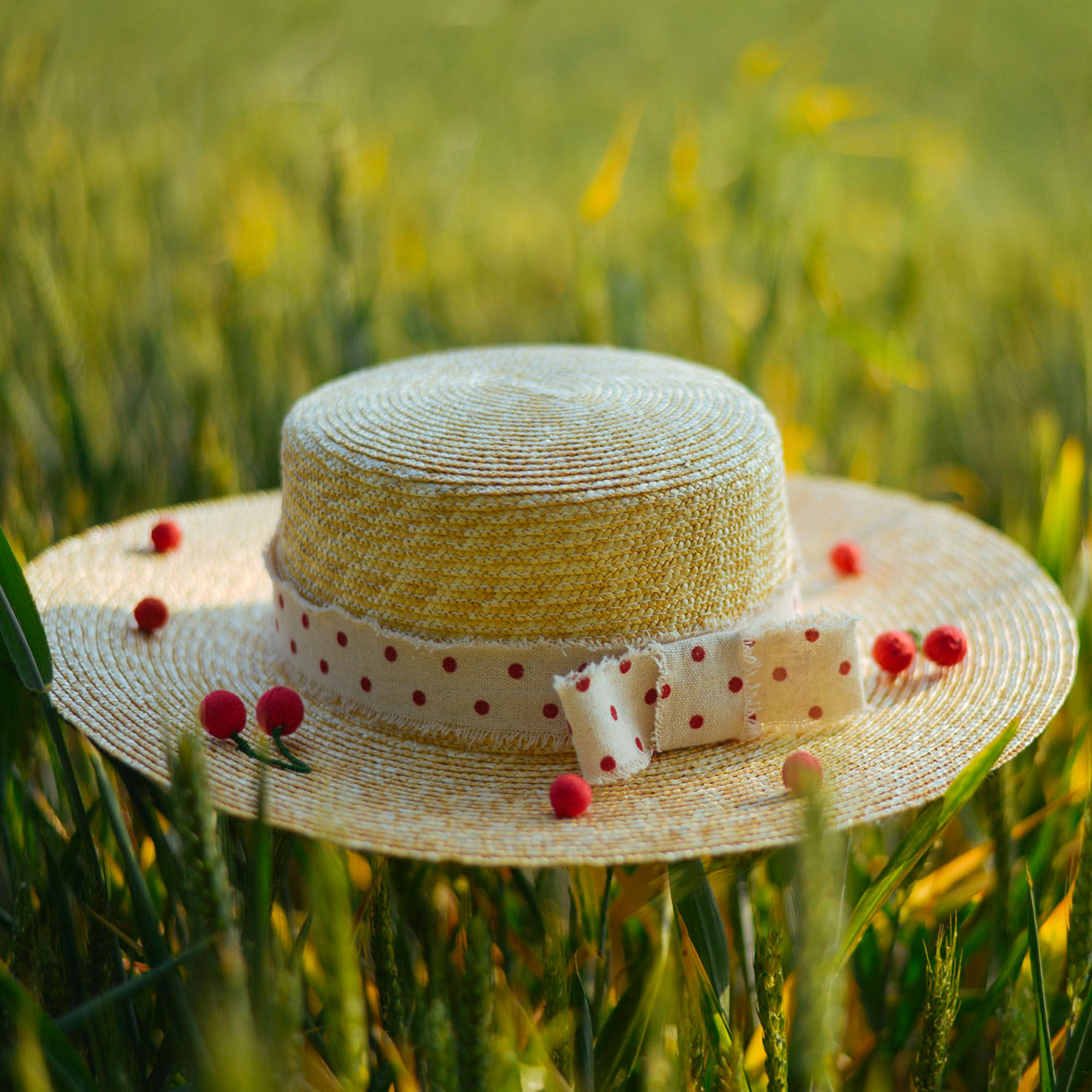 樱桃刺绣田园复古风平顶大檐草帽