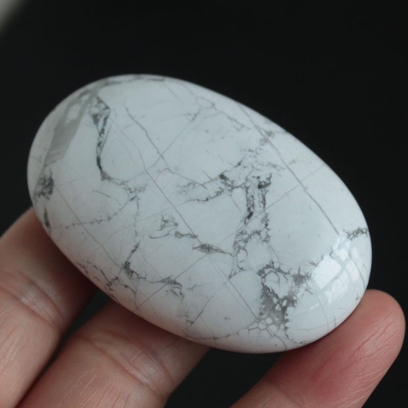 水玉冰魄天然白松石松石随形把玩原石扁片手把实物摆件