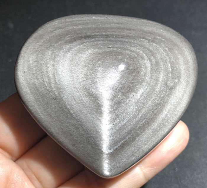 水玉冰魄天然银曜石心形摆件石心把玩心心相印手把摆件