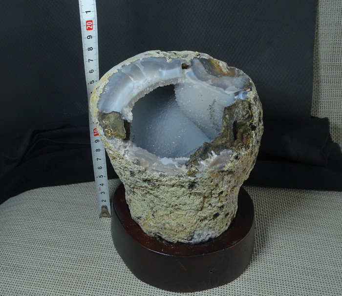 水玉冰魄天然玛瑙水晶洞白晶洞聚宝盆摆件钱袋子洞深摆件