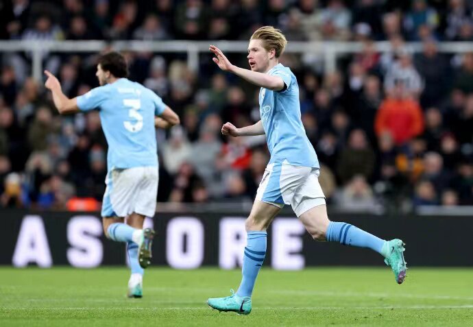 2324曼城主场球衣9号哈兰德短袖球迷版17号德布劳内球员版足球服