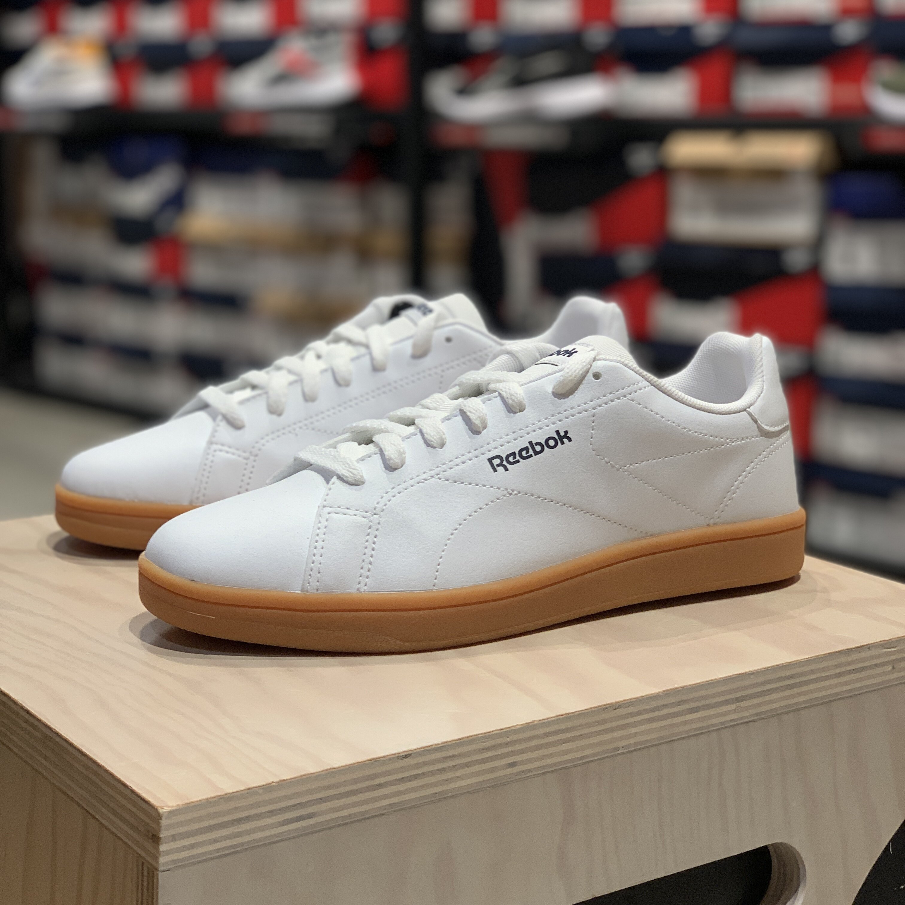 reebok锐步royalcomplete男子经典小白休闲低帮牛筋板鞋