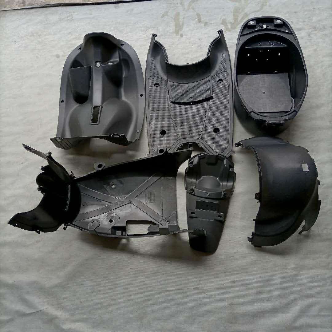 适用雅迪塑料件配件外壳国标爱玛新国标电动车代小更多电动车零