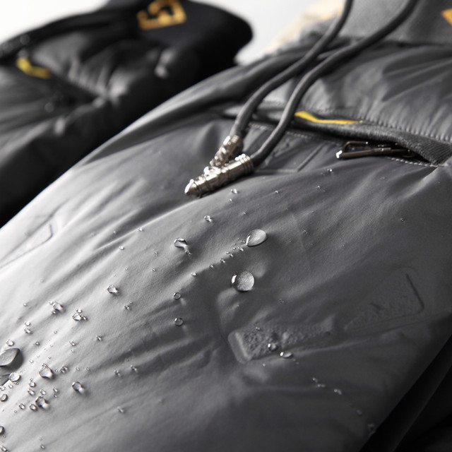Winter outdoor pressure glue waterproof men and women couple thick warm white goose velvet small foot sports casual wear down jump Winter outdoor pressure glue waterproof men and women couple thick warm white goose velvet small foot sports casual wear down jump