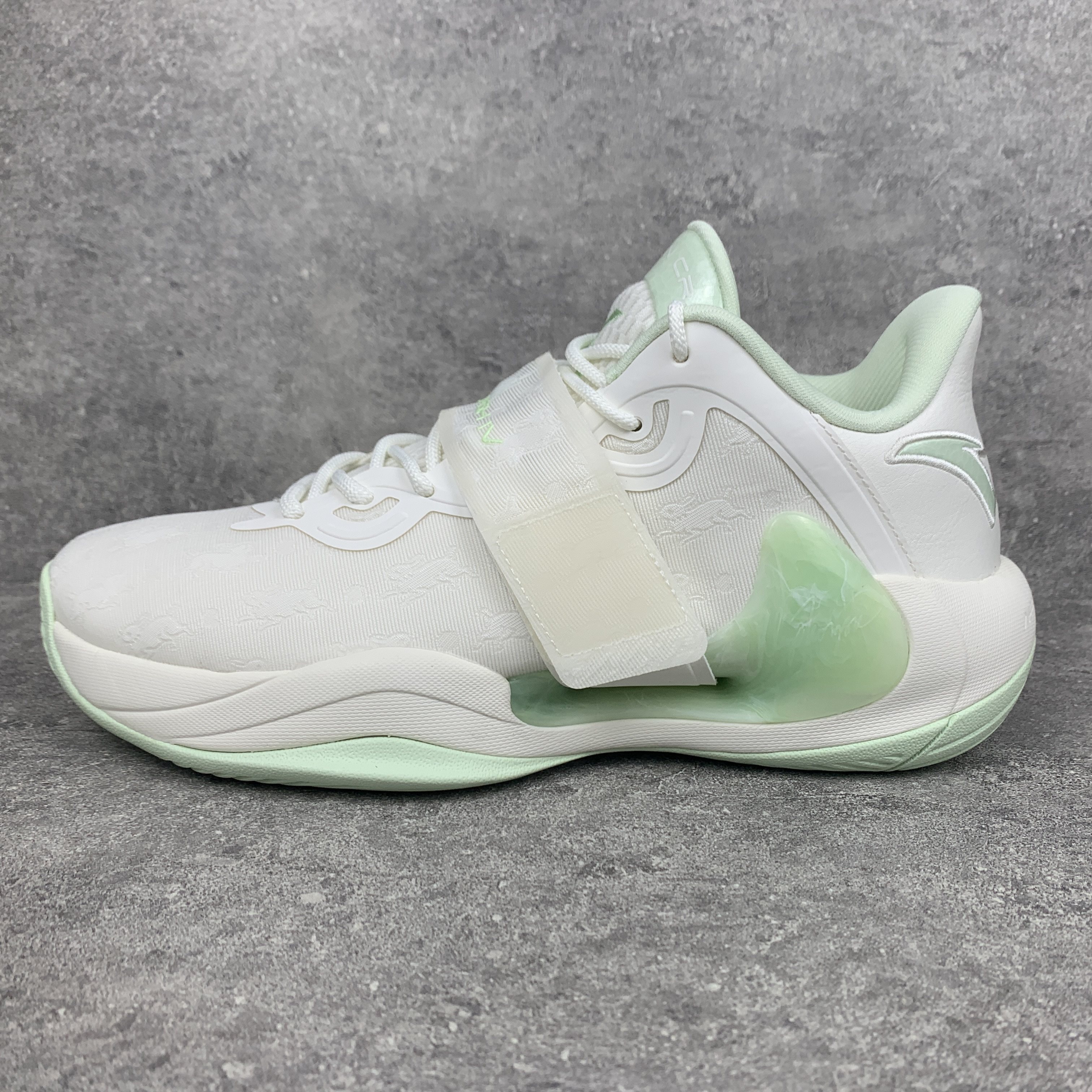 安踏水花4代科技篮球球鞋2022新款实战耐磨篮球鞋