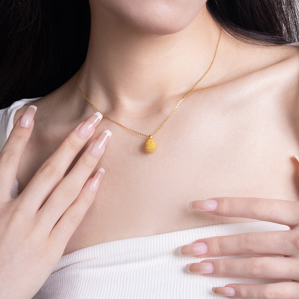 榴莲周大生黄金首饰足金吊坠3d硬金忘返项链颈饰