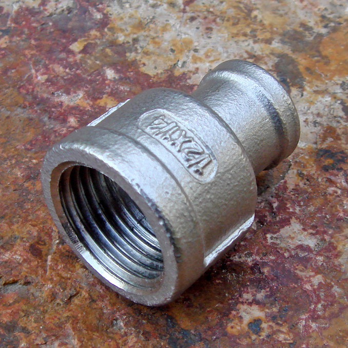 304不锈钢二四六分一寸一寸半内丝变径接头水管内螺纹异径转接头