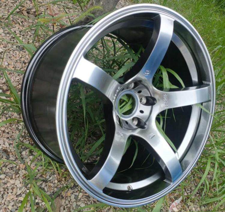 gc-05f深凹轮毂18寸适用于现代劳恩斯朗动起亚k5轮毂