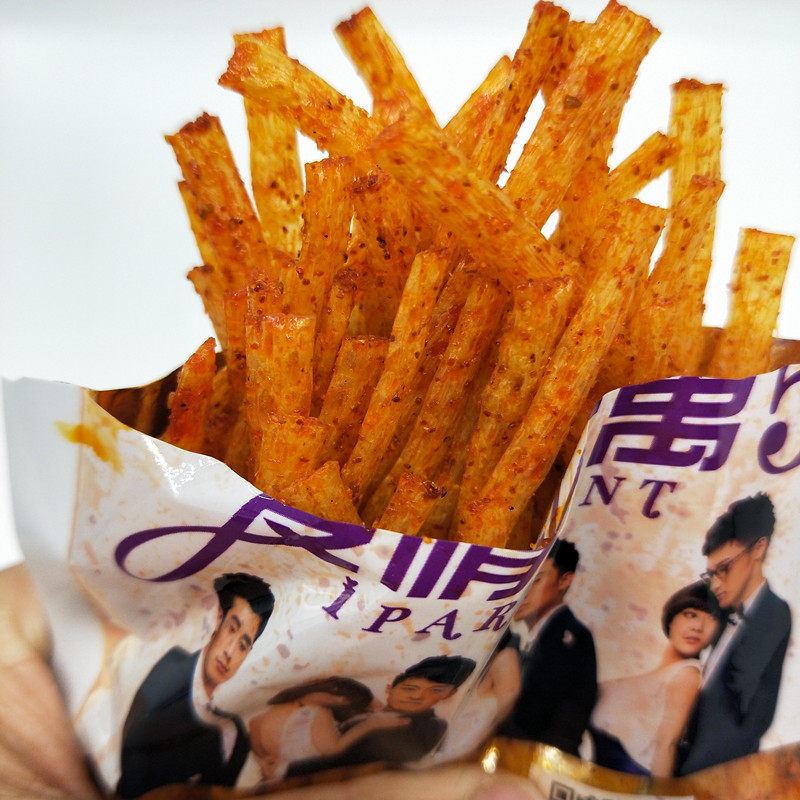 新林找你妹辣条爱情公寓麻辣味片小吃8090怀旧零食面筋制品香辣丝