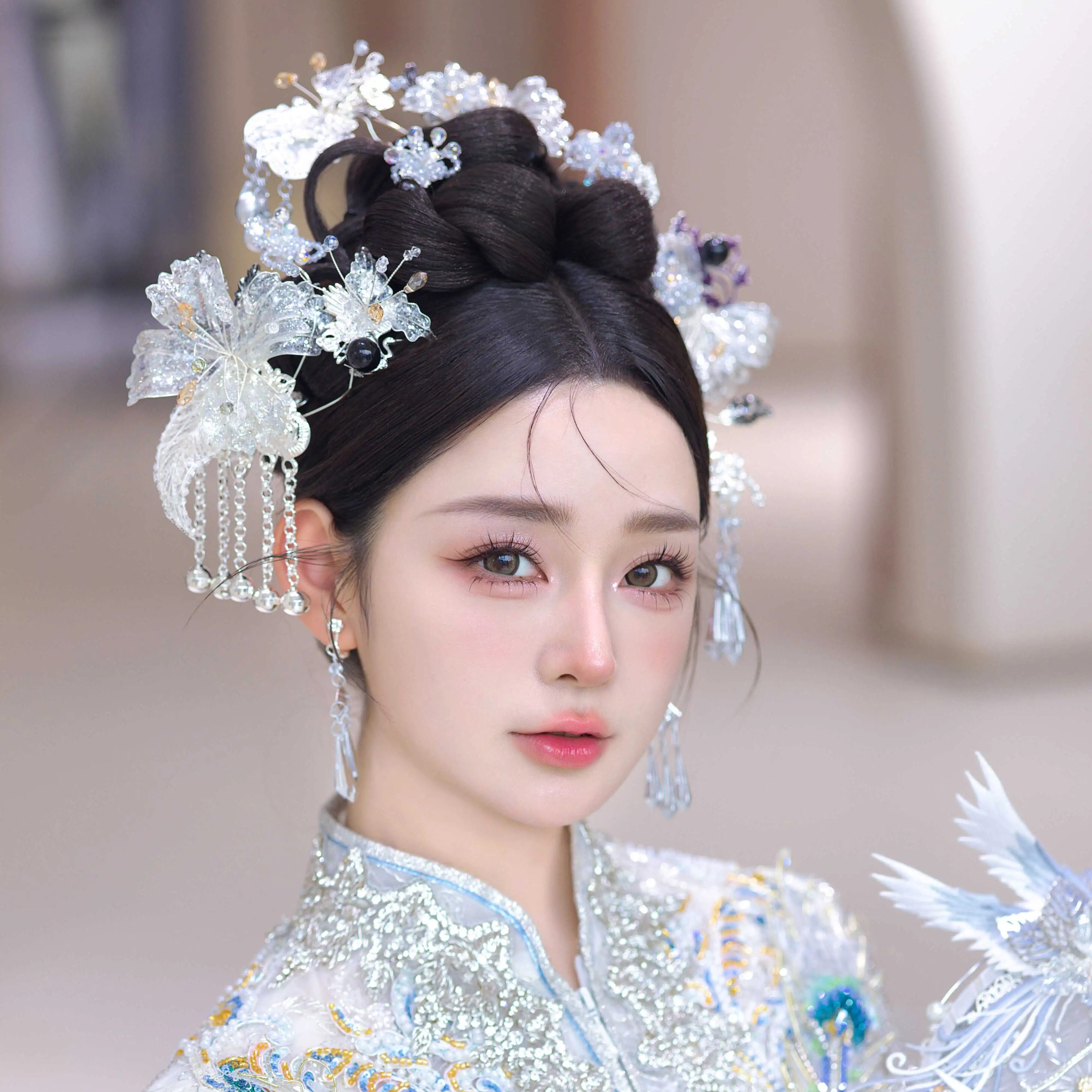 新娘头饰中式古风发簪秀禾服龙凤褂结婚配饰品高级感大气步摇流苏