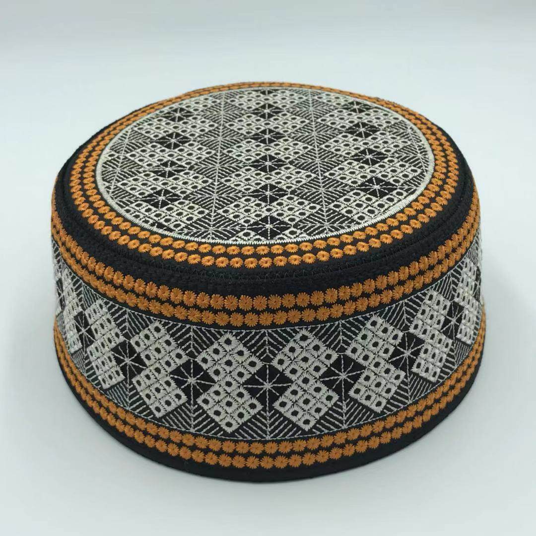 新款礼拜帽穆斯林用品回族男士沙特帽子伊斯兰高档平顶圆边绣花帽_双