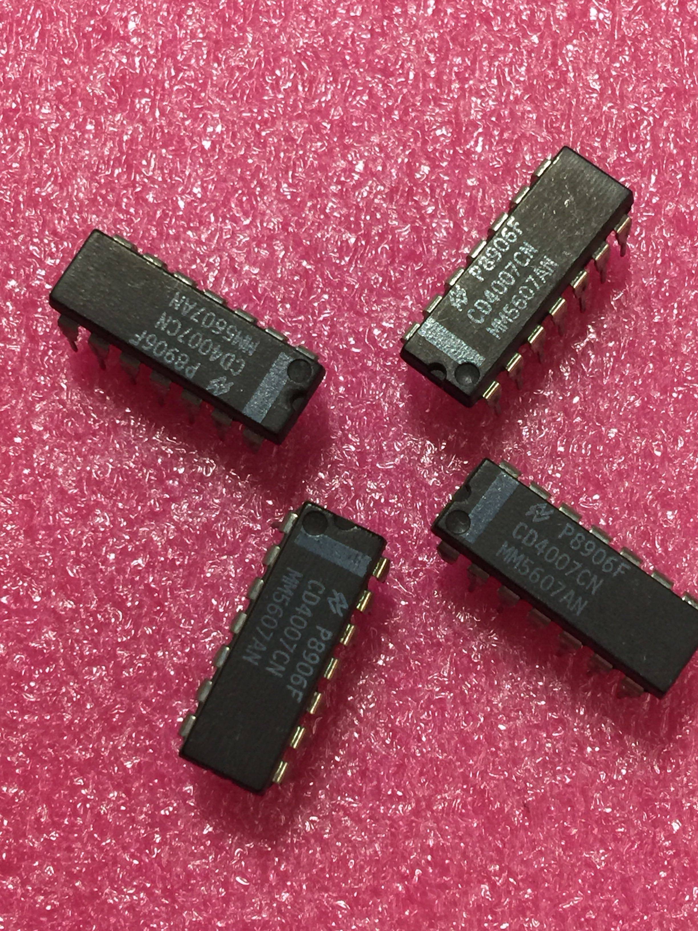 cd4007cn双路辅助反向单片机直插集成芯片dip14集成电路ic