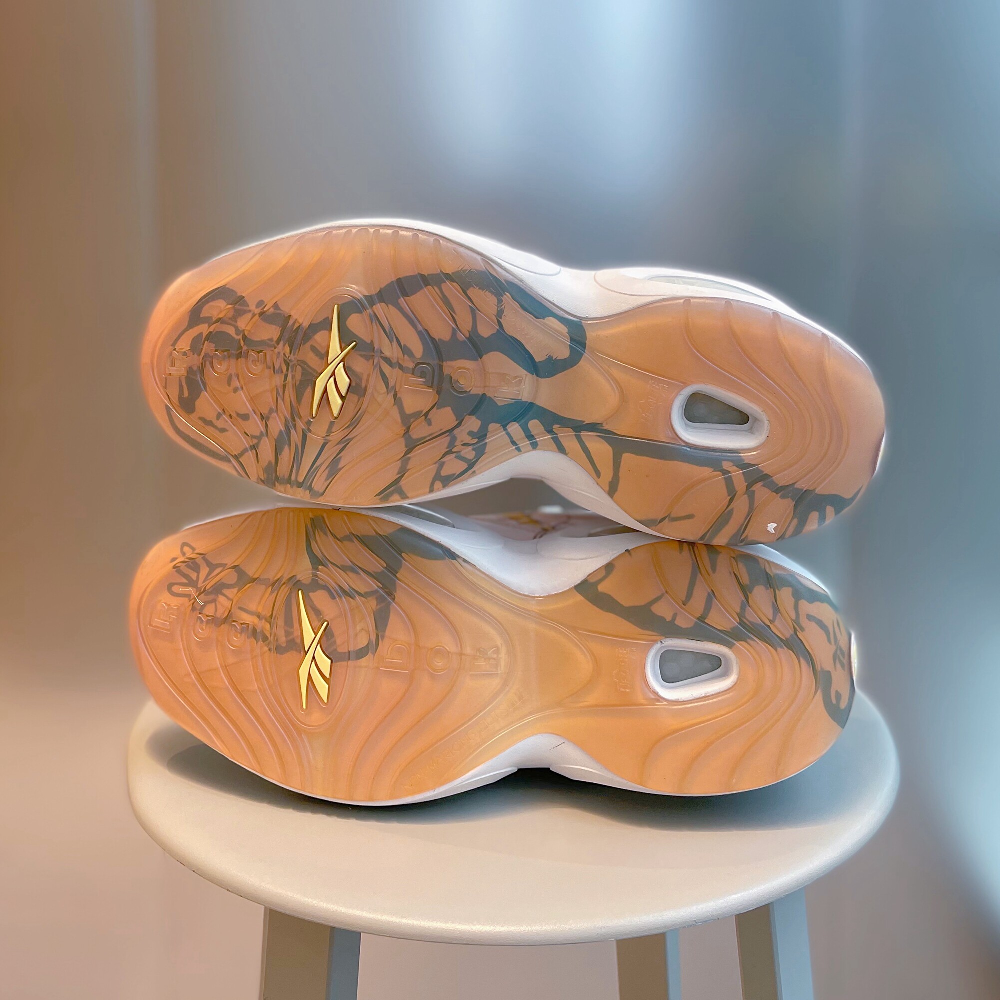 锐步reebokqustionlowbbcicecream冰淇淋联名篮球篮球鞋