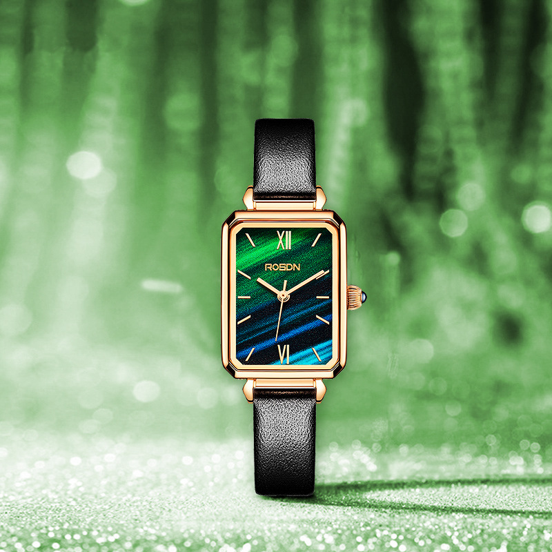 3,你看到的手表品牌列表中有绿色手表推荐吗?我丈夫喜欢绿色!