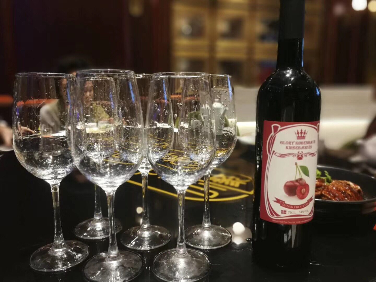 丹麦原装进口荣耀哥本哈根车厘子果酒婚庆聚会团圆果酒